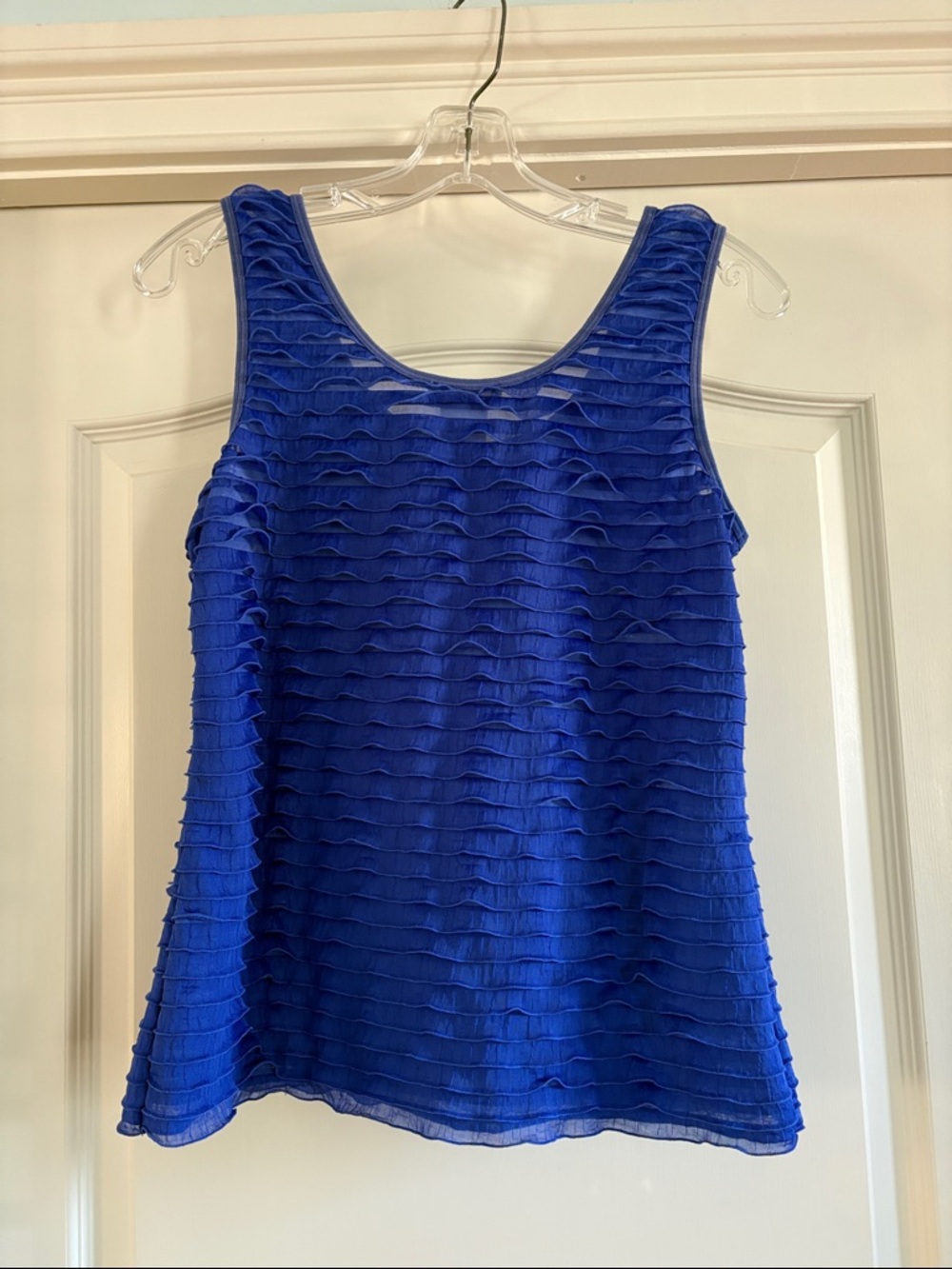 KATE HILL SLEEVELESS RUFFLE TOP SIZE PM - Picture 2 of 5
